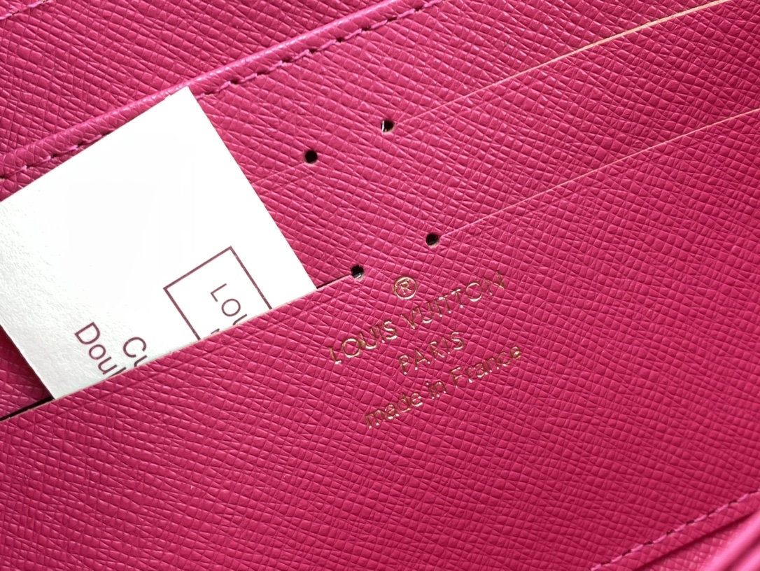 LV Vivienne Holidays
