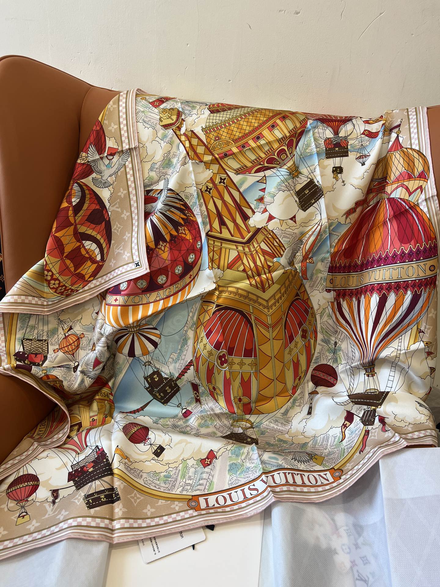 Louis Vuitton Scarves
