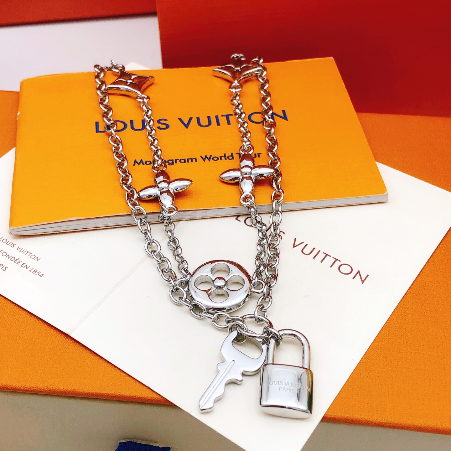 LV LXL0219
