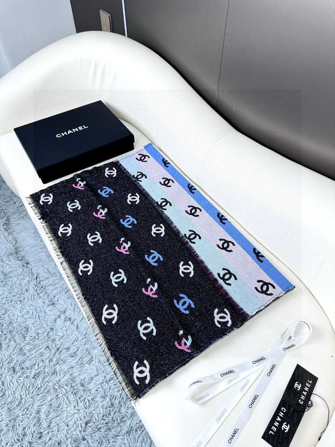 chenel 24c scarfs