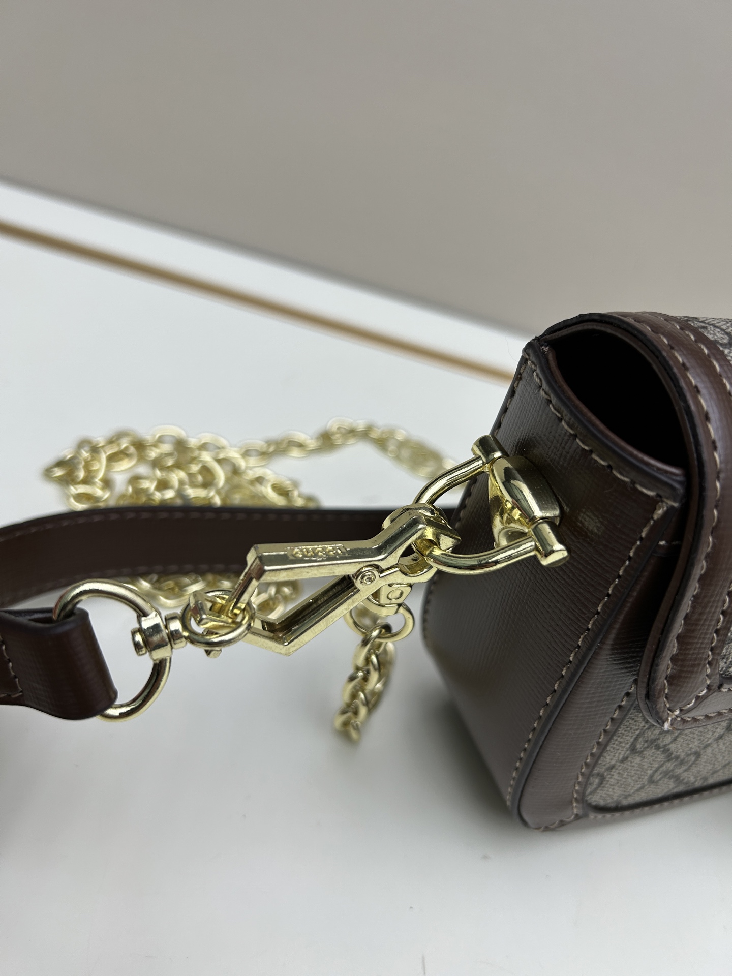 Gucci Horseneck Buckle Bag
