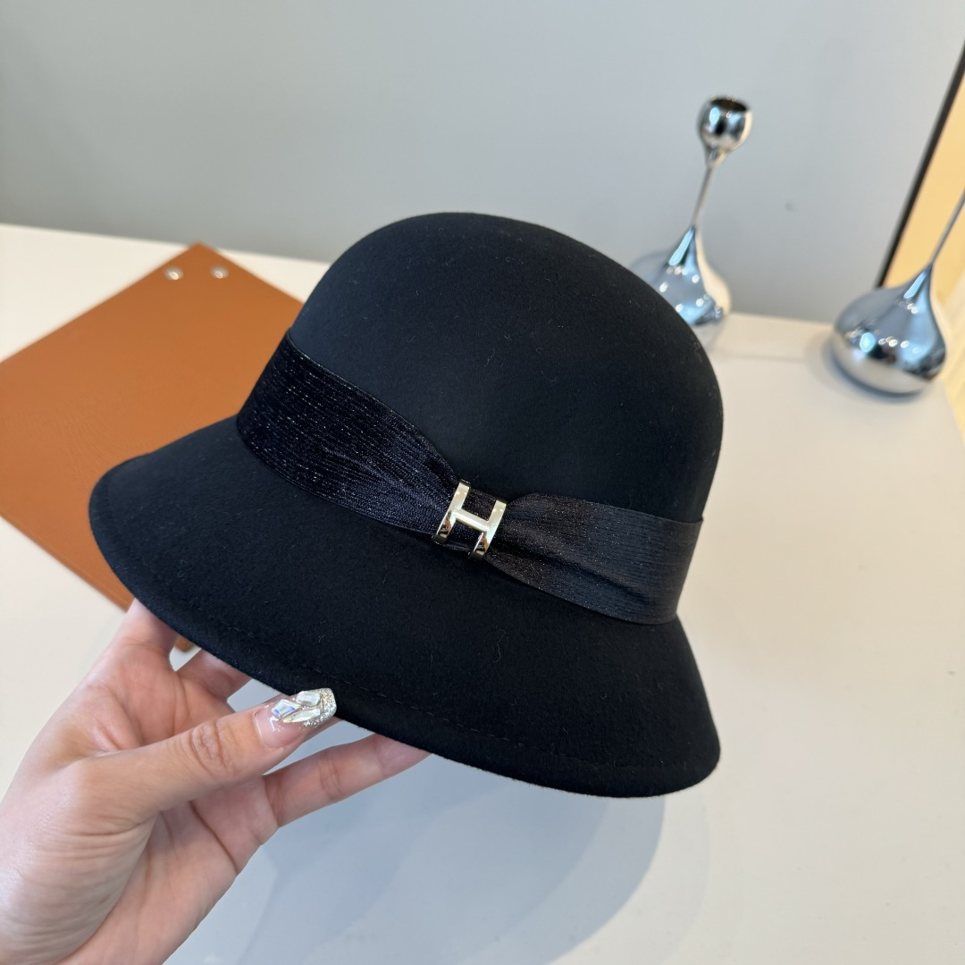 Hermes Bucket Hat