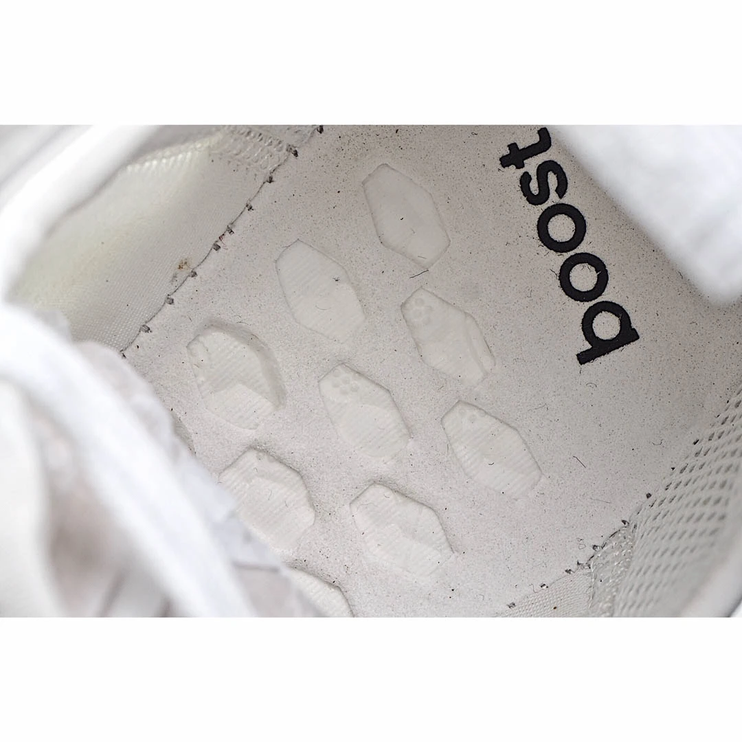 Adidas NMD_R1 'All White'