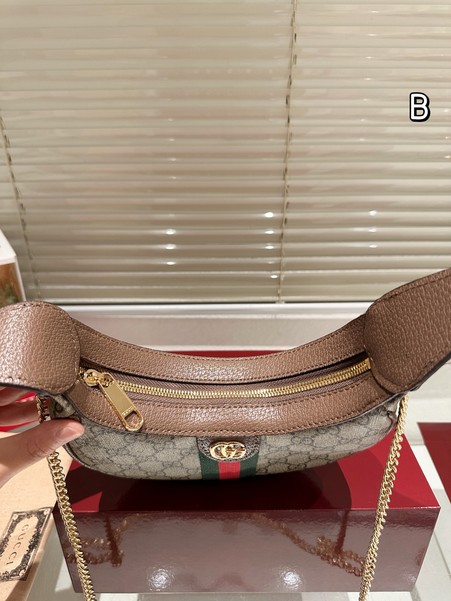 GG Marmont Handle Bag