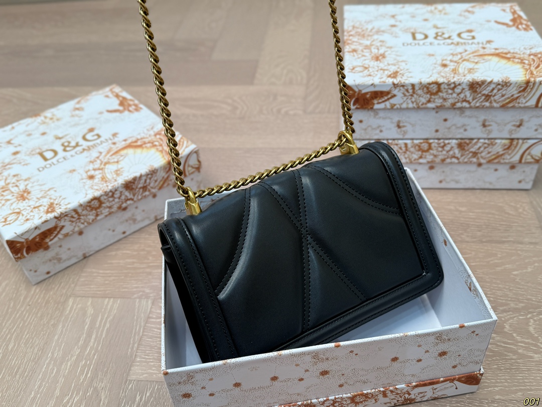 Dolce & Gabbana Chain Bags