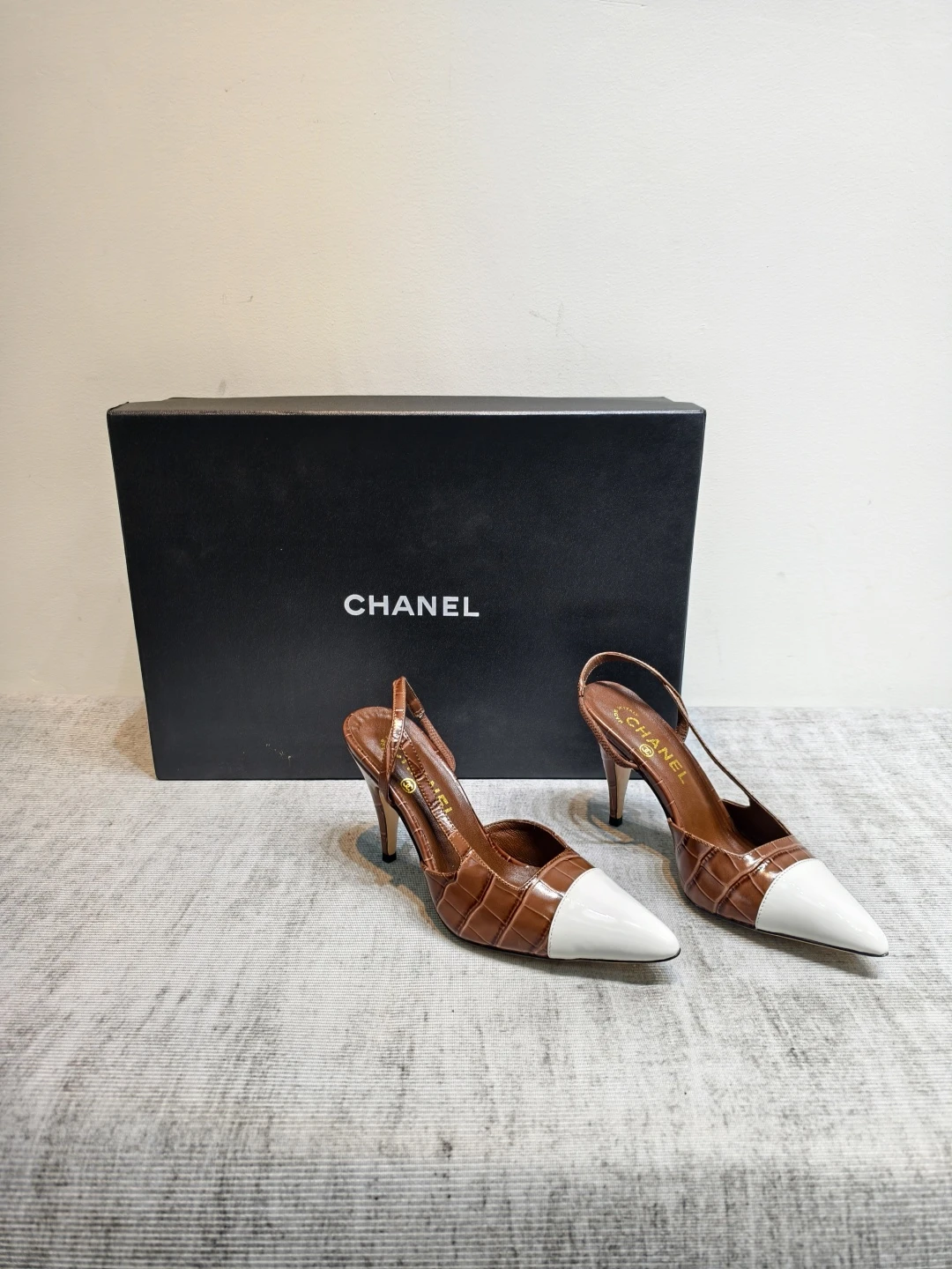 Chanel 26P Spring New Double C Single Shoes
