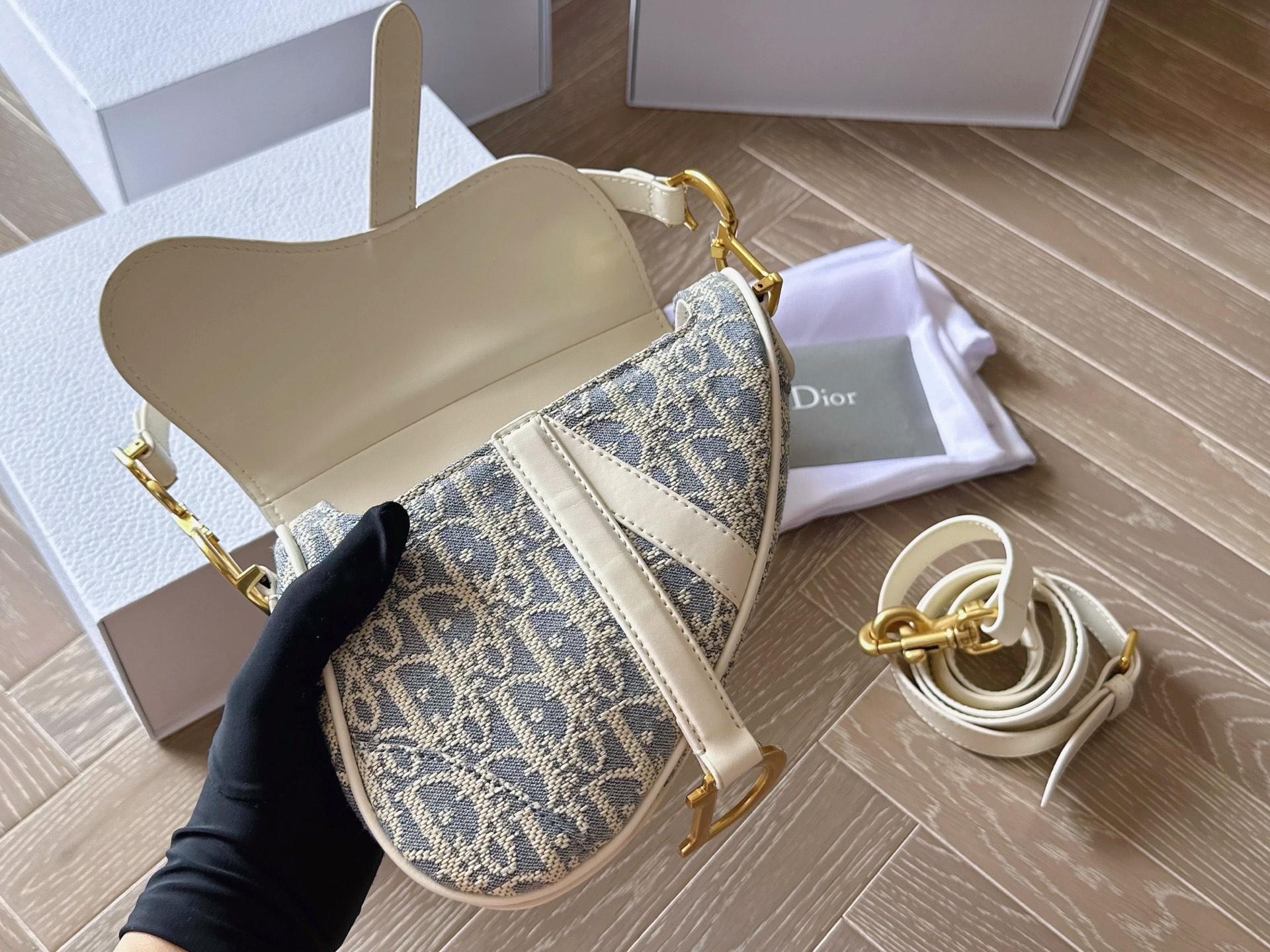 Dior Saddle Bag