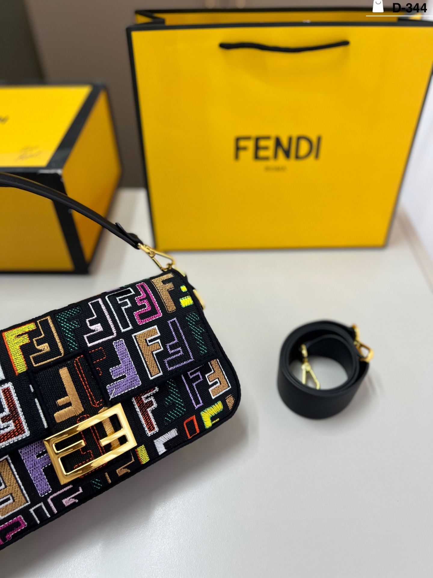 Fendi Baguette