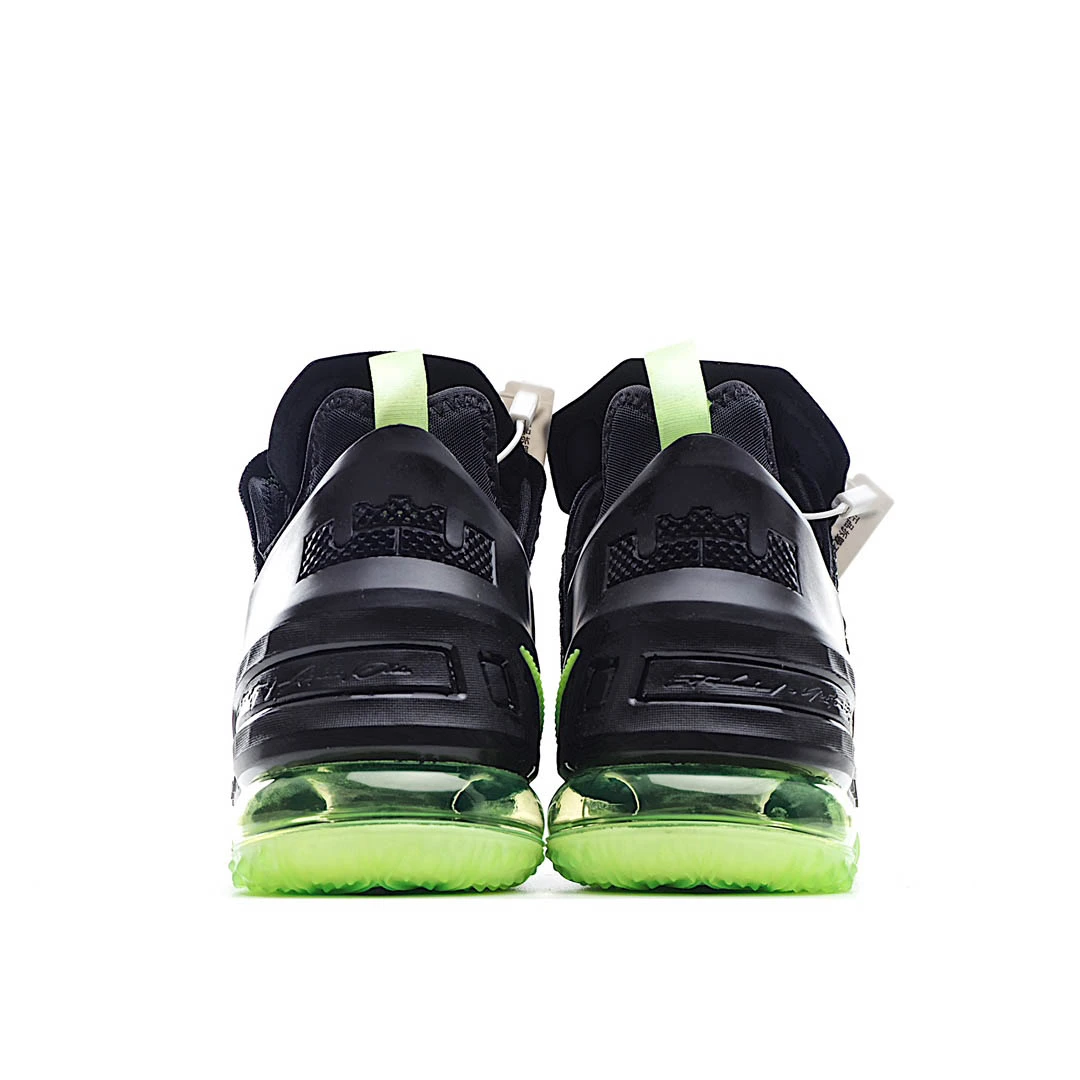 Nike LeBron 18 'Dunkman'