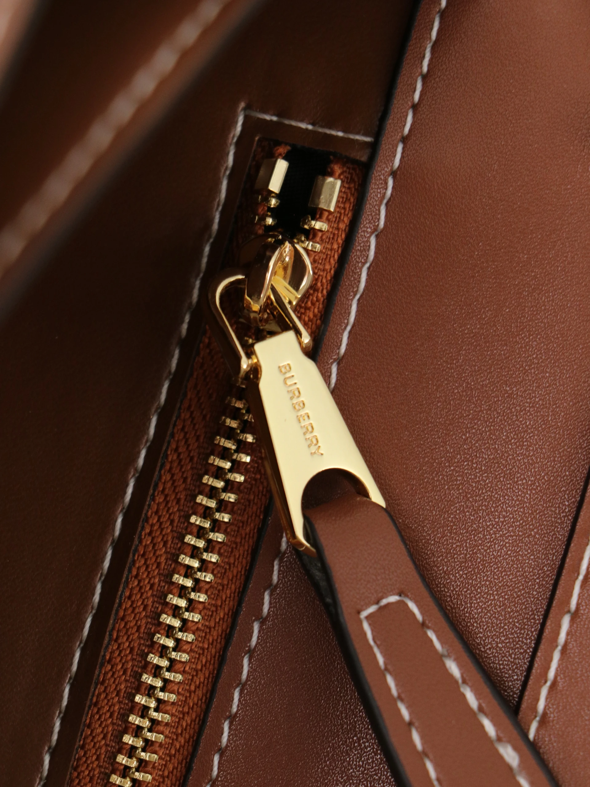 Burberry Crossbody Lock bag
