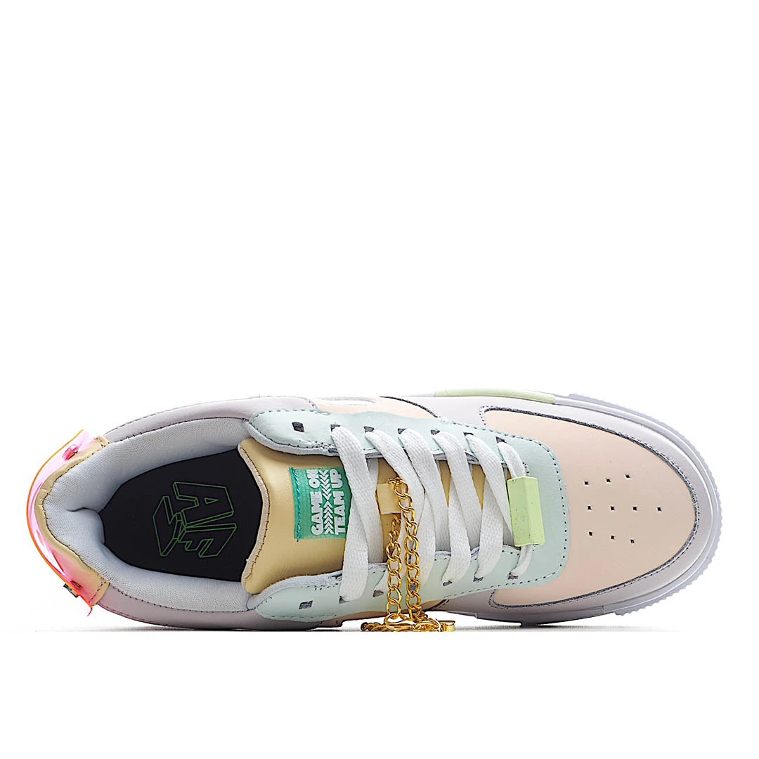 Nike Air Force 1 LV8 Pixel