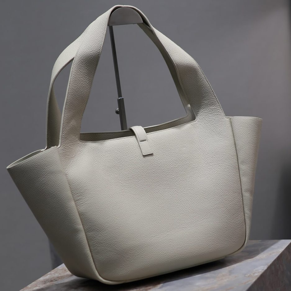 LE 5 A 7 BEA IN GRAINED LEATHER
