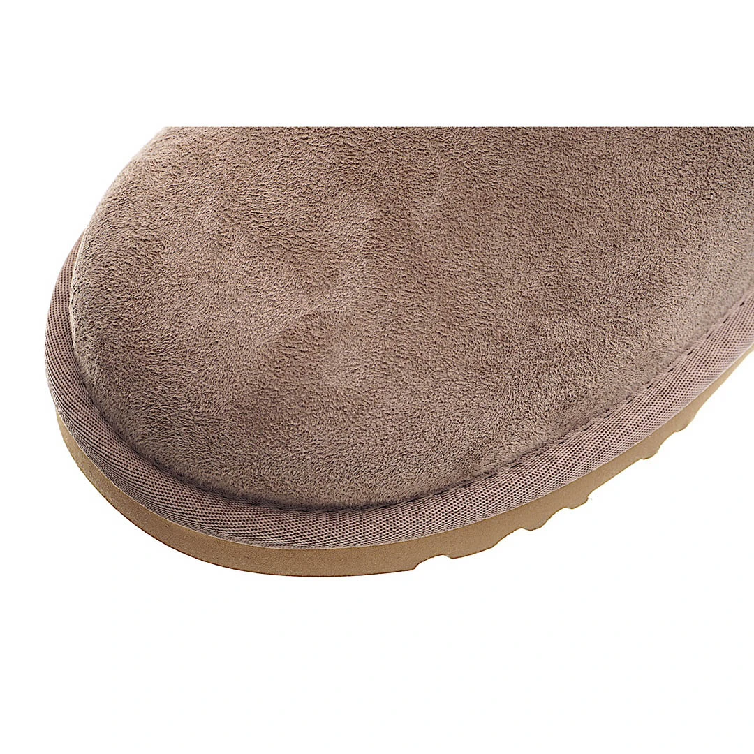 UGG Classic Mini series snow boots