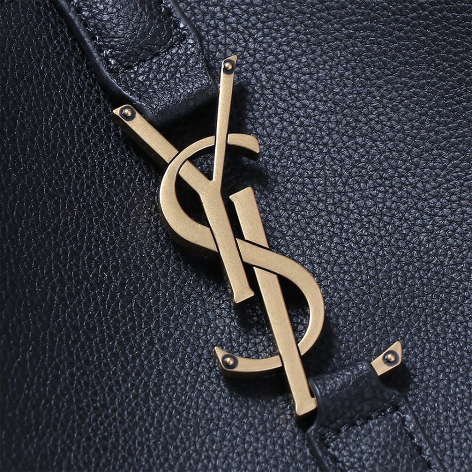 LE 5 A 7 BEA IN GRAINED LEATHER