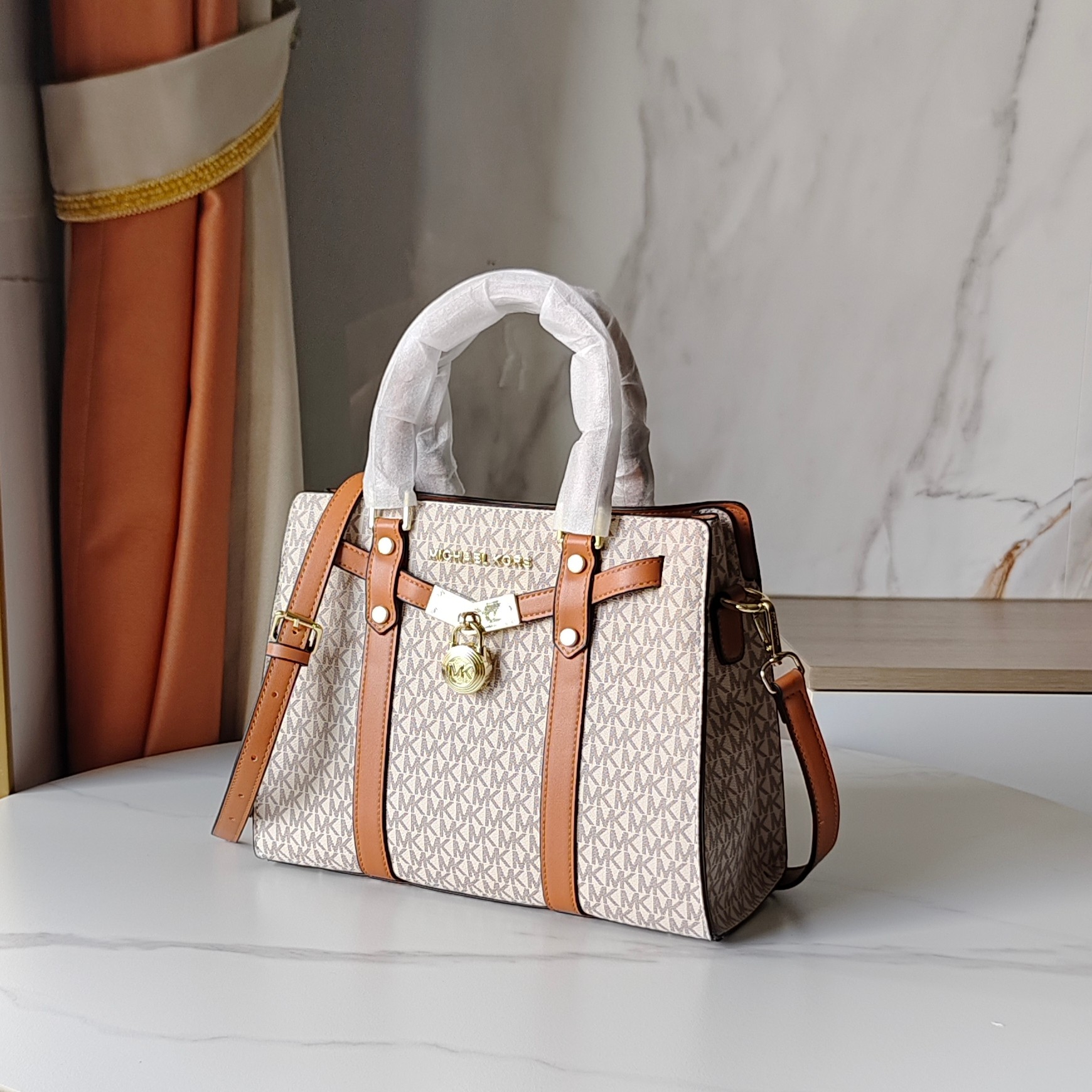 Michael Kors Nouveau Hamilton