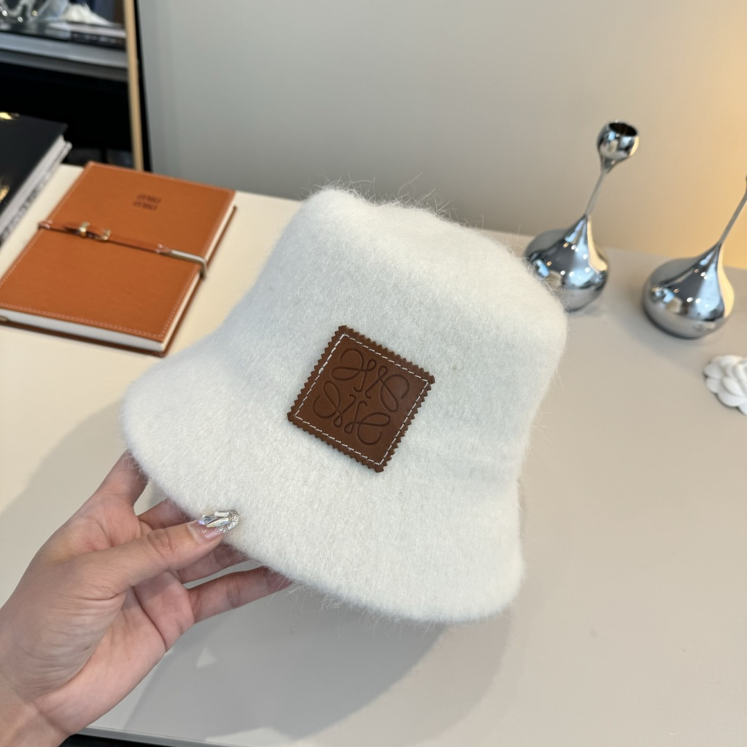 Loewe Bucket Hat