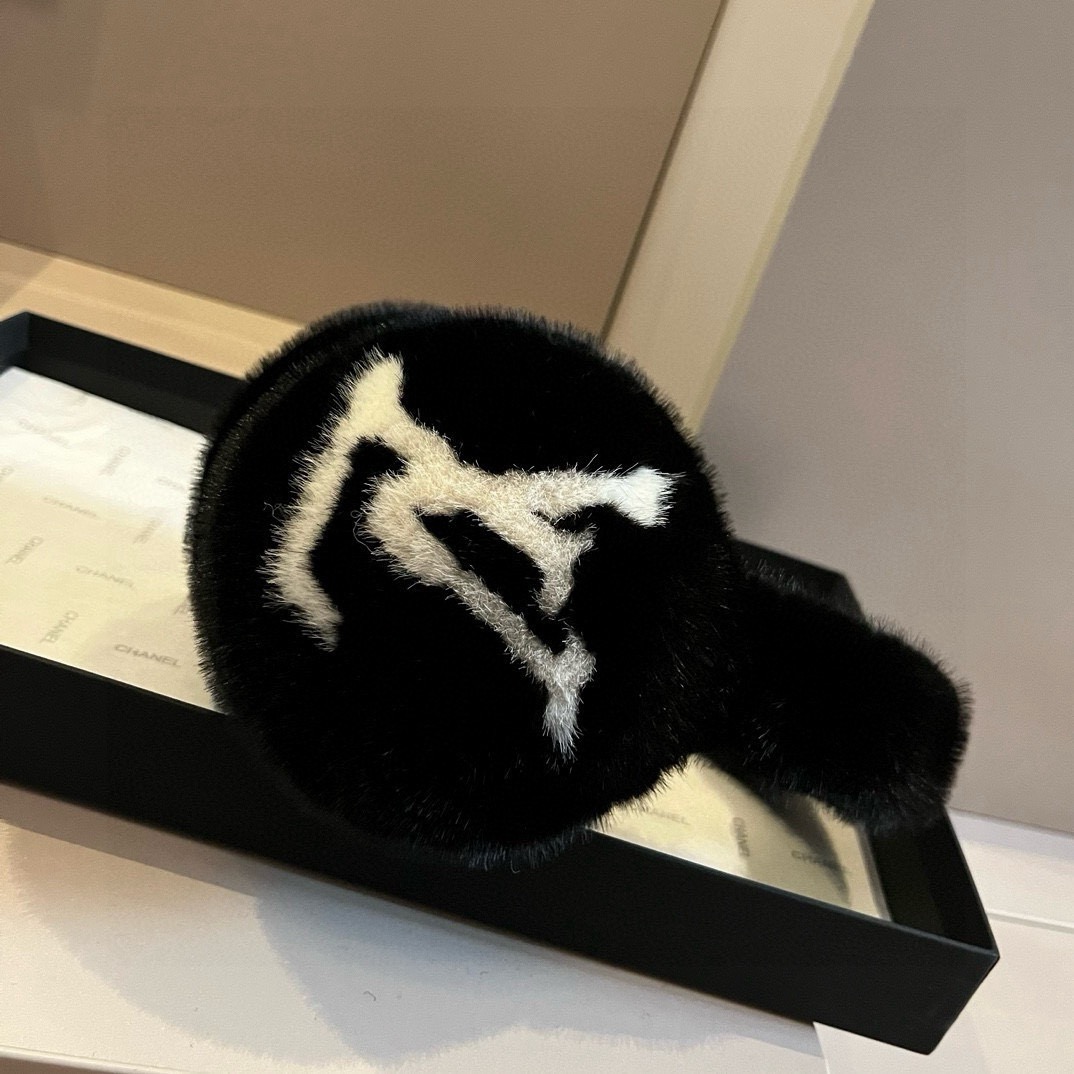 Louis Vuitton Earmuffs