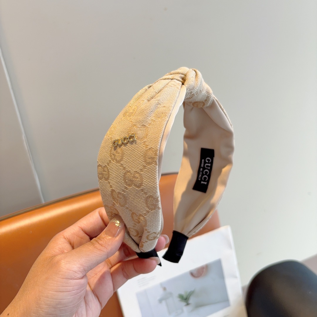 Gucci hair band