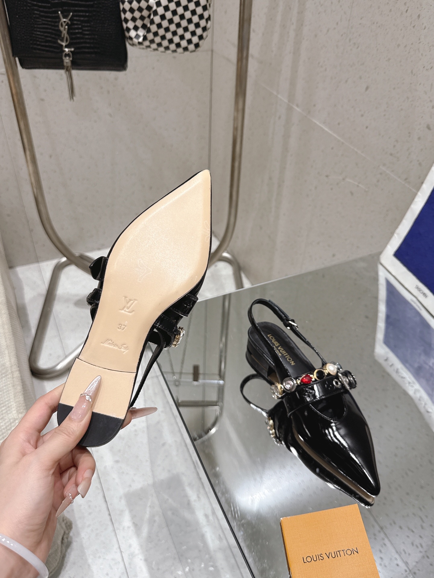 LV Vibe open-back Flat heels