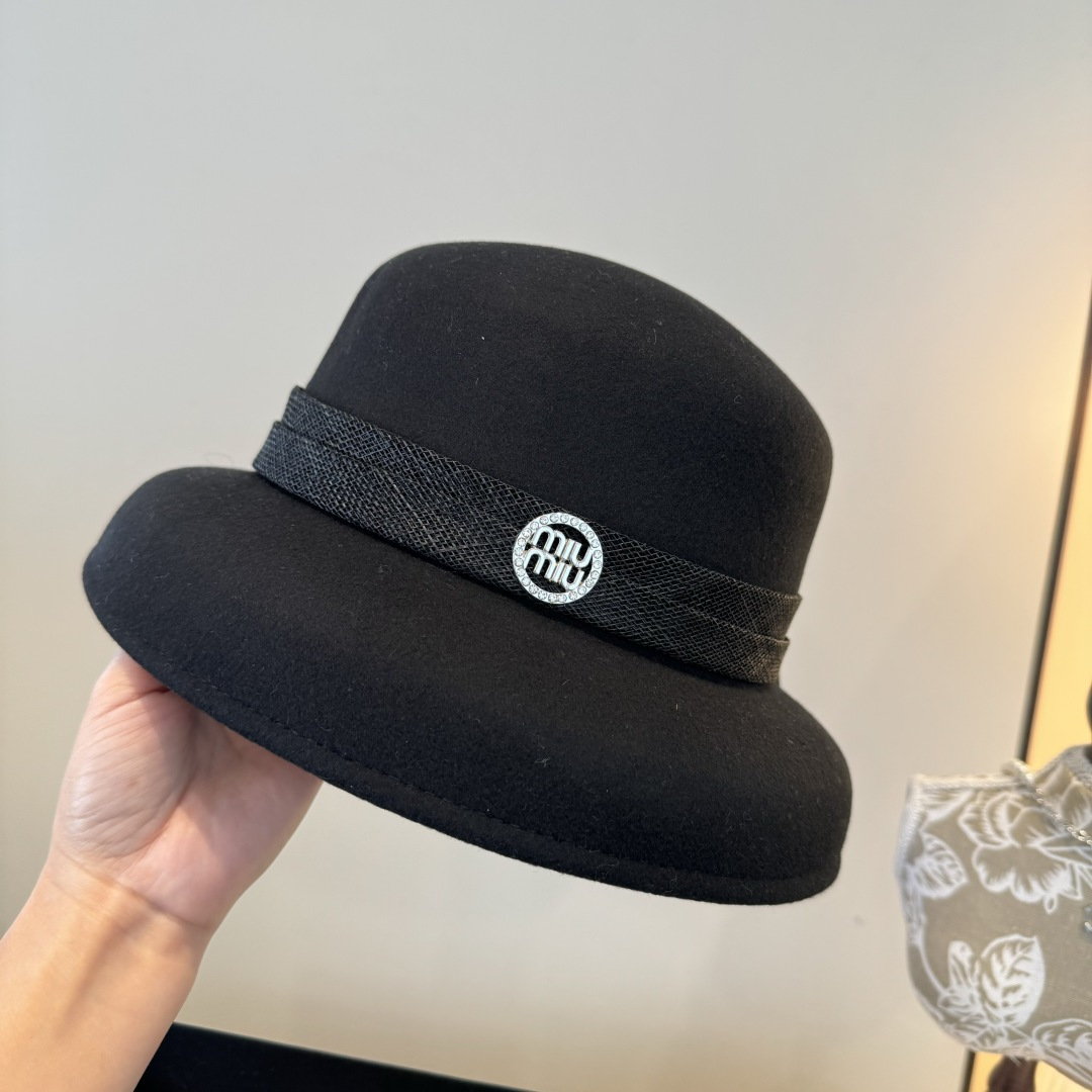 Miumiu Bucket Hat
