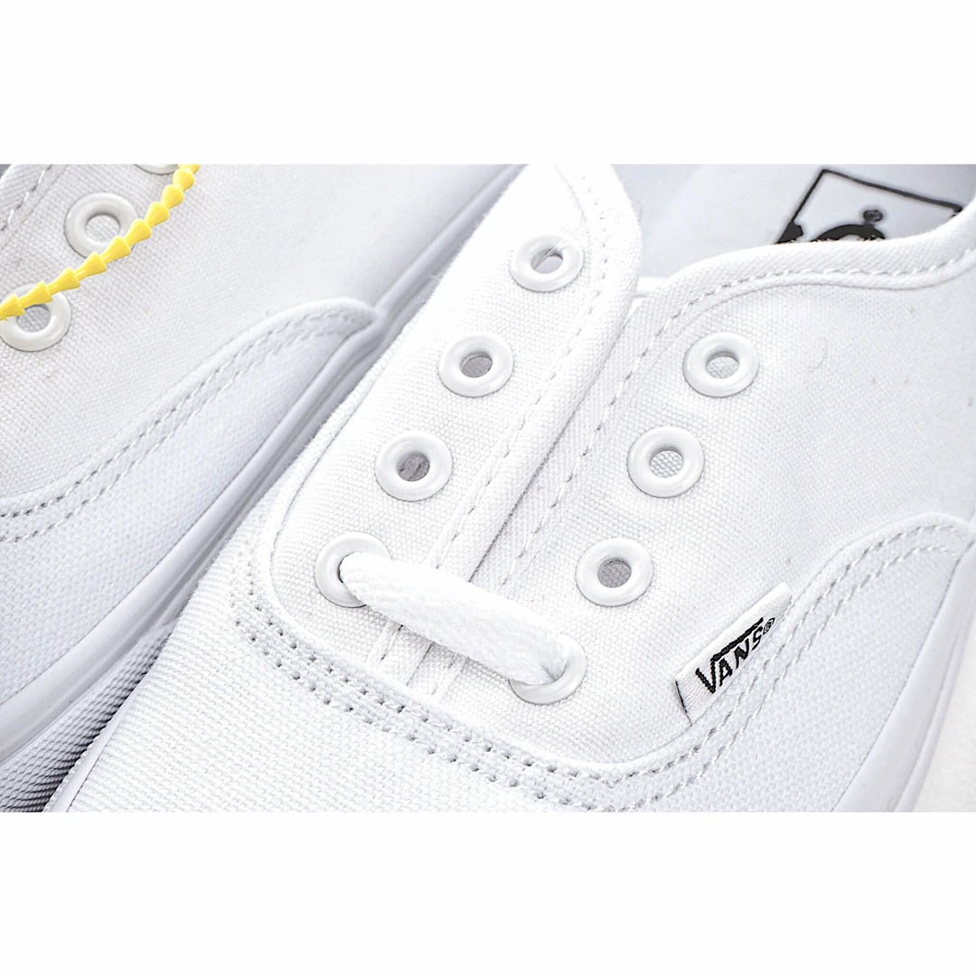 Vans Authentic Low-Top Sneakers