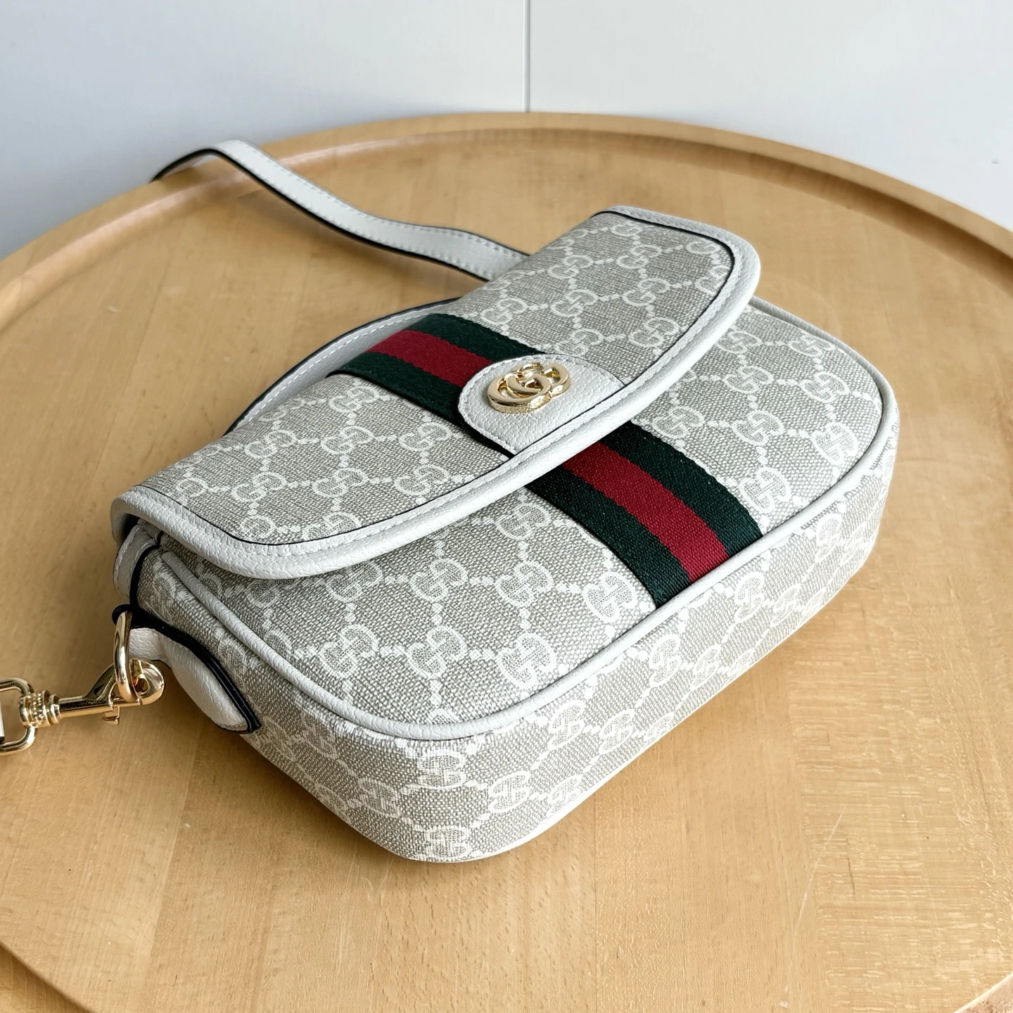 Gucci Ophidia Massenger Bag
