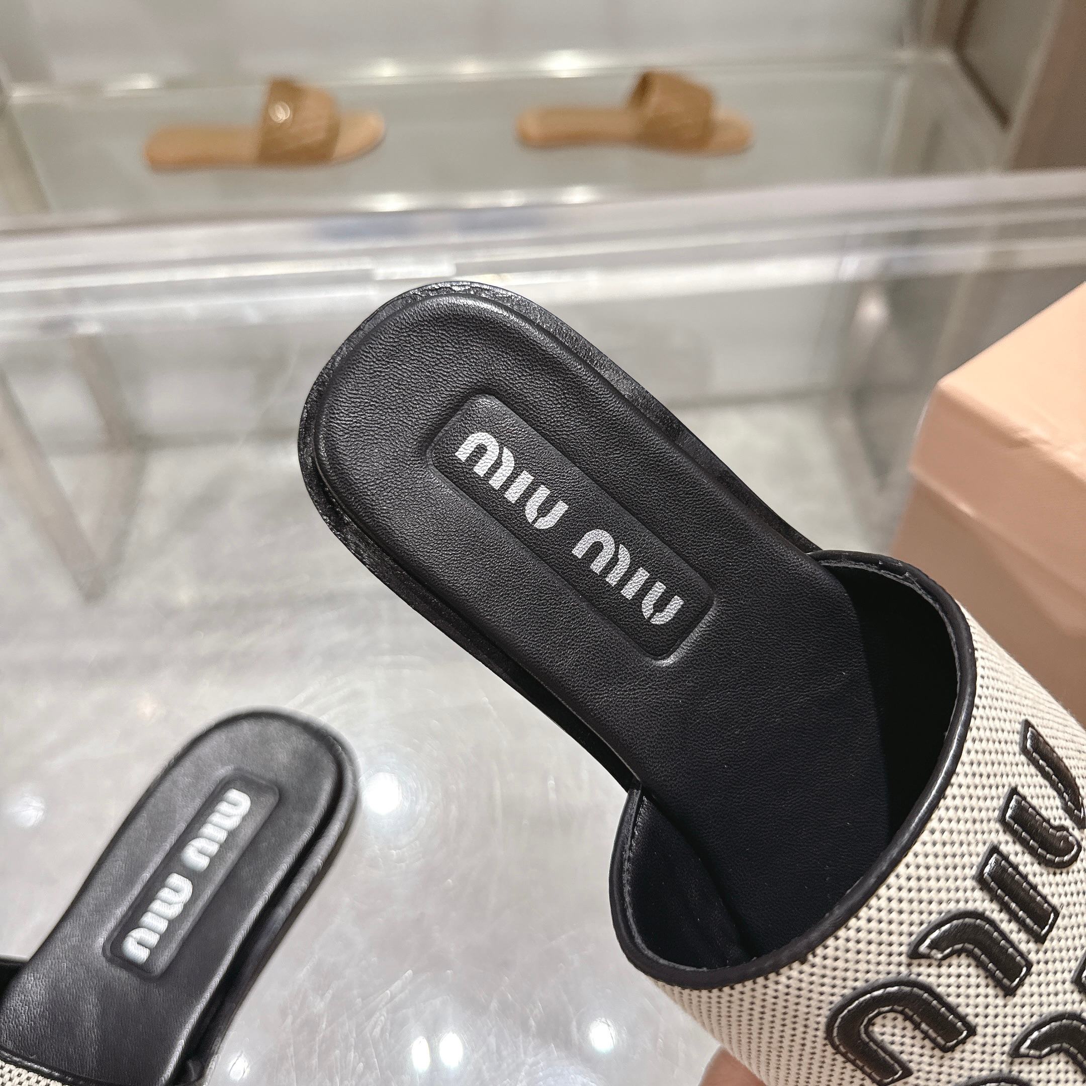 MiuMiu Slippers