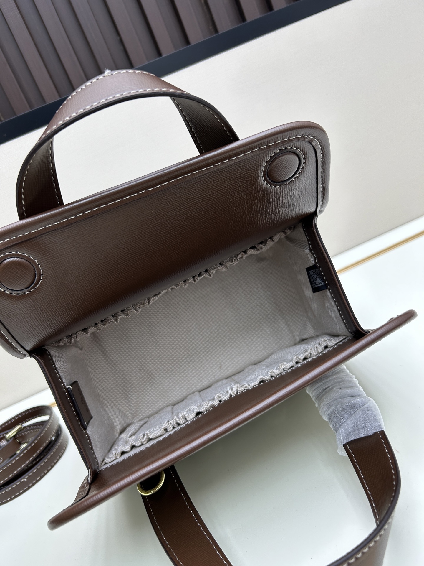 𝗚𝘂𝗰𝗰𝗶 𝗢𝗽𝗵𝗶𝗱𝗶𝗮 Handle Bag