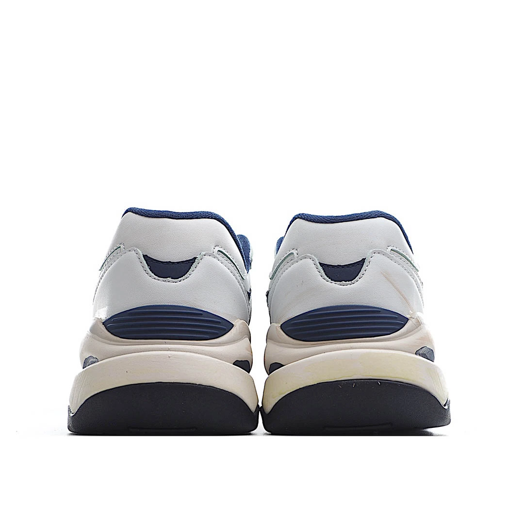 New Balance Casual Sneakers