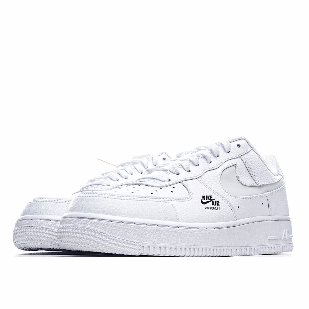 Nike AIR FORCE 1 IN-CUT REFLECTIVE SWOOSHES ON THE 3M