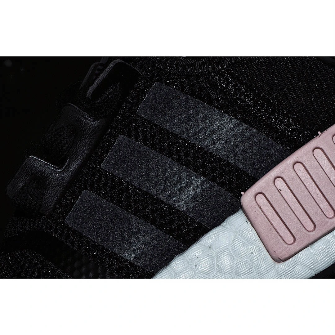 Adidas NMD_R1