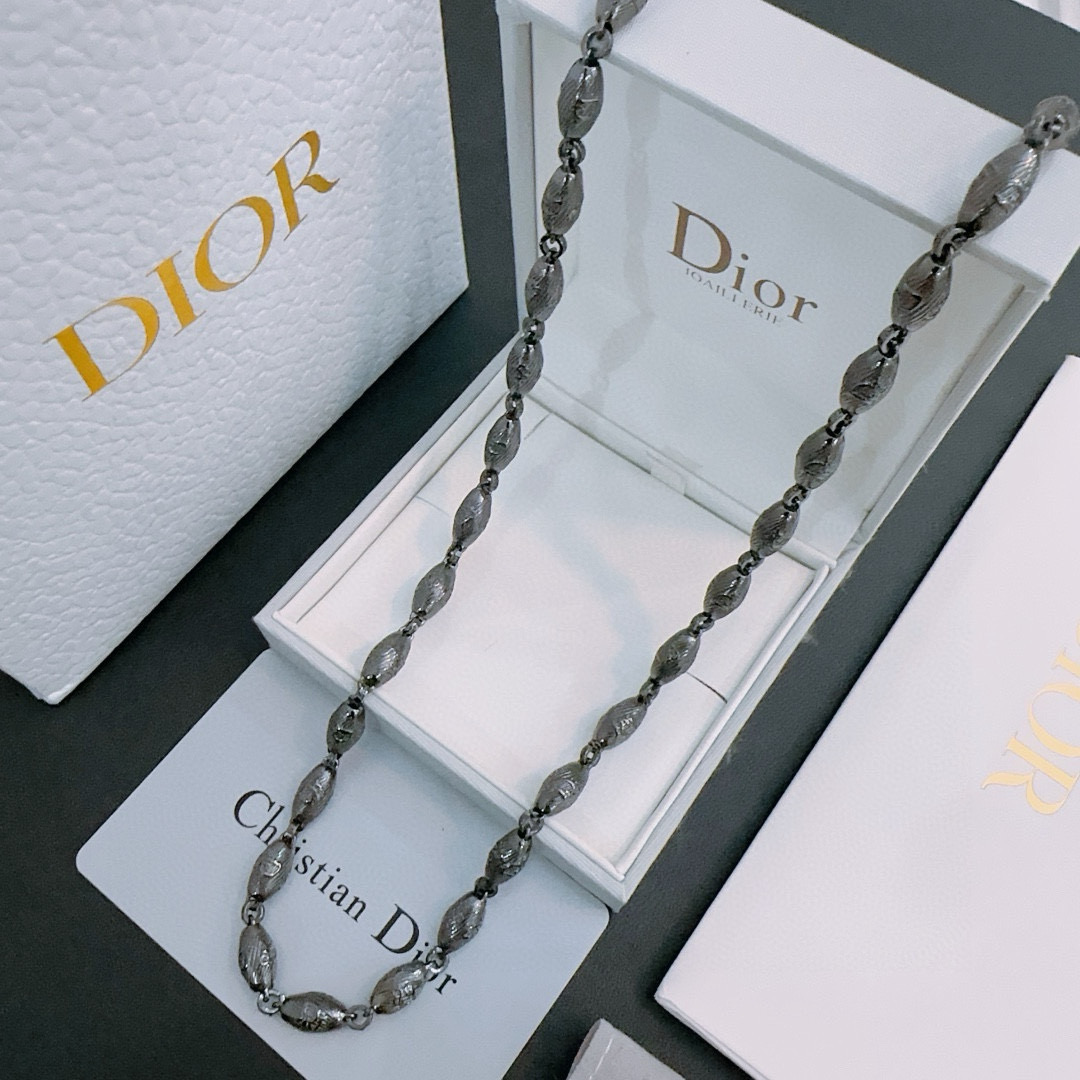 DIOR Necklace110