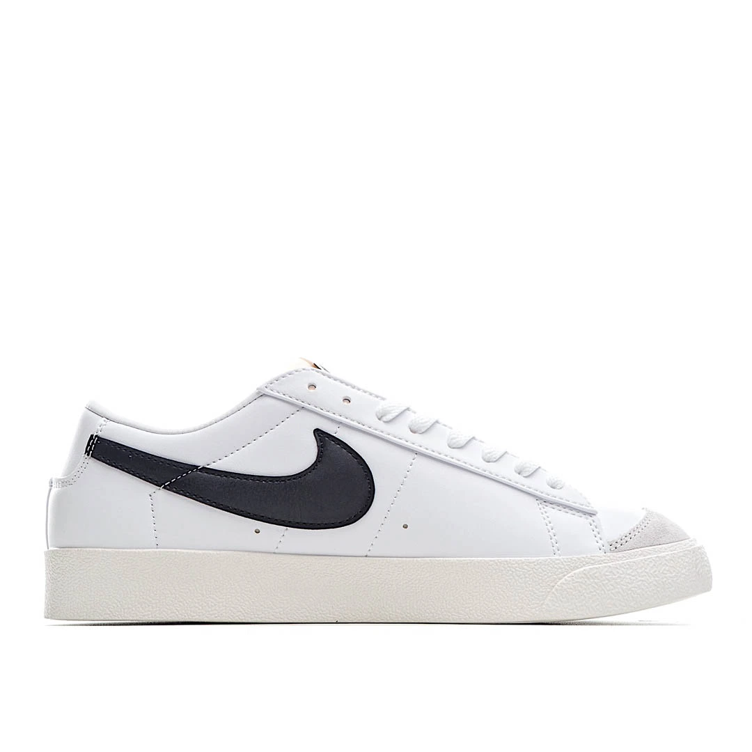 Nike Blazer Low Low-Top Sneakers