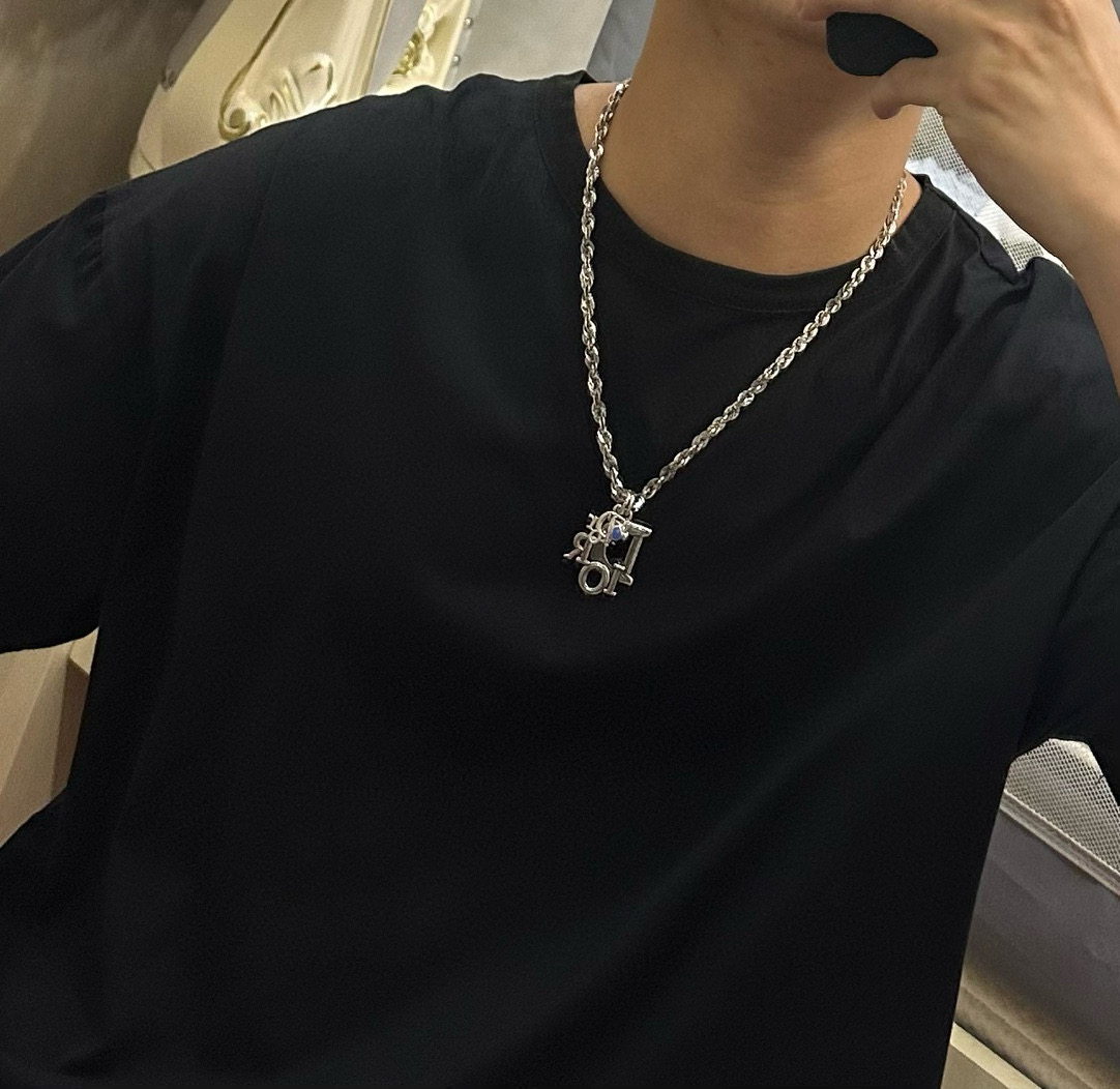 DIOR Necklace130