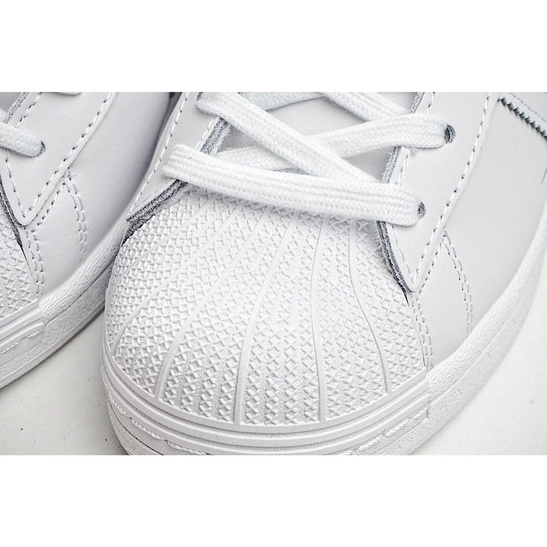 Adidas Disney x Superstar 'Mickey Mouse'