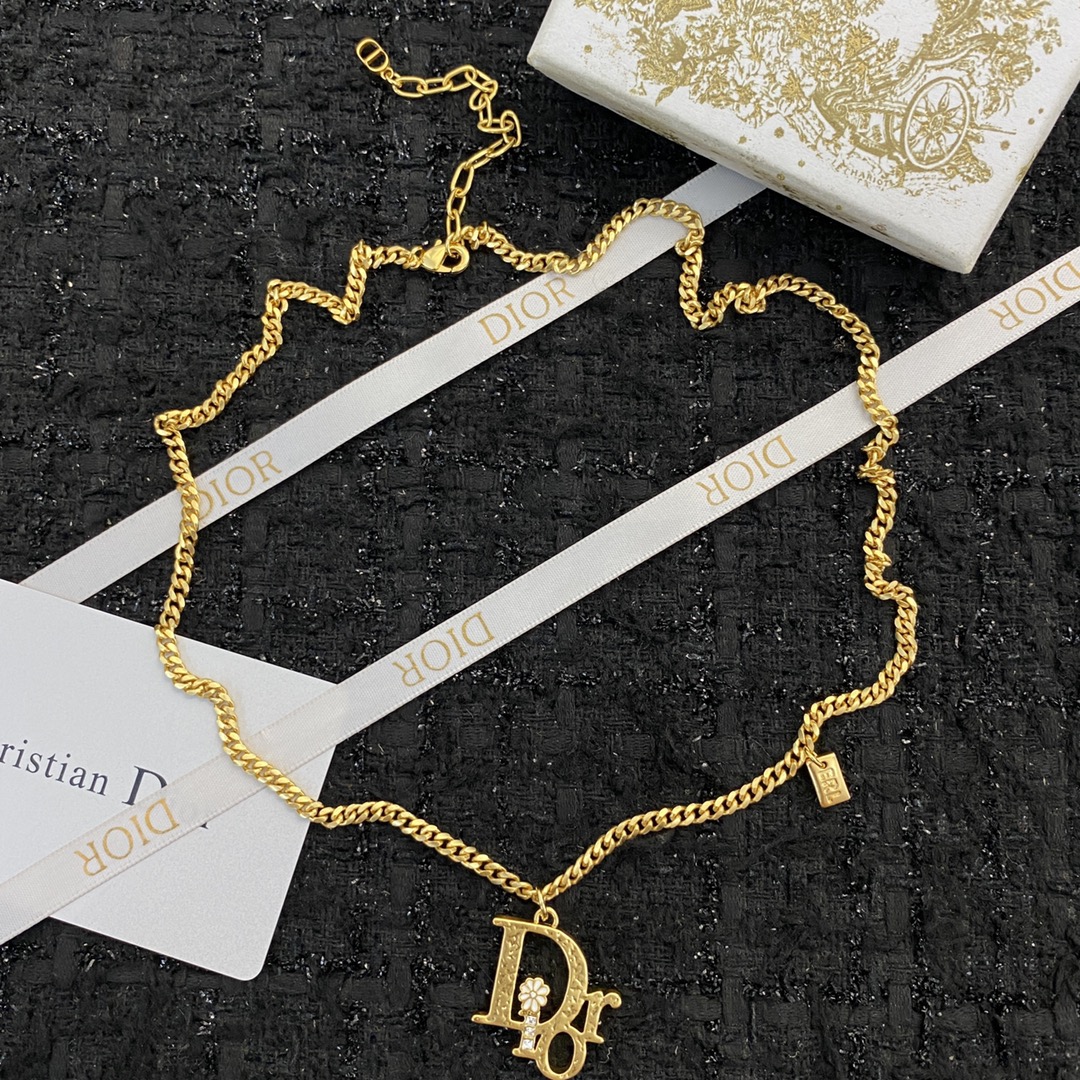 Dior Necklace