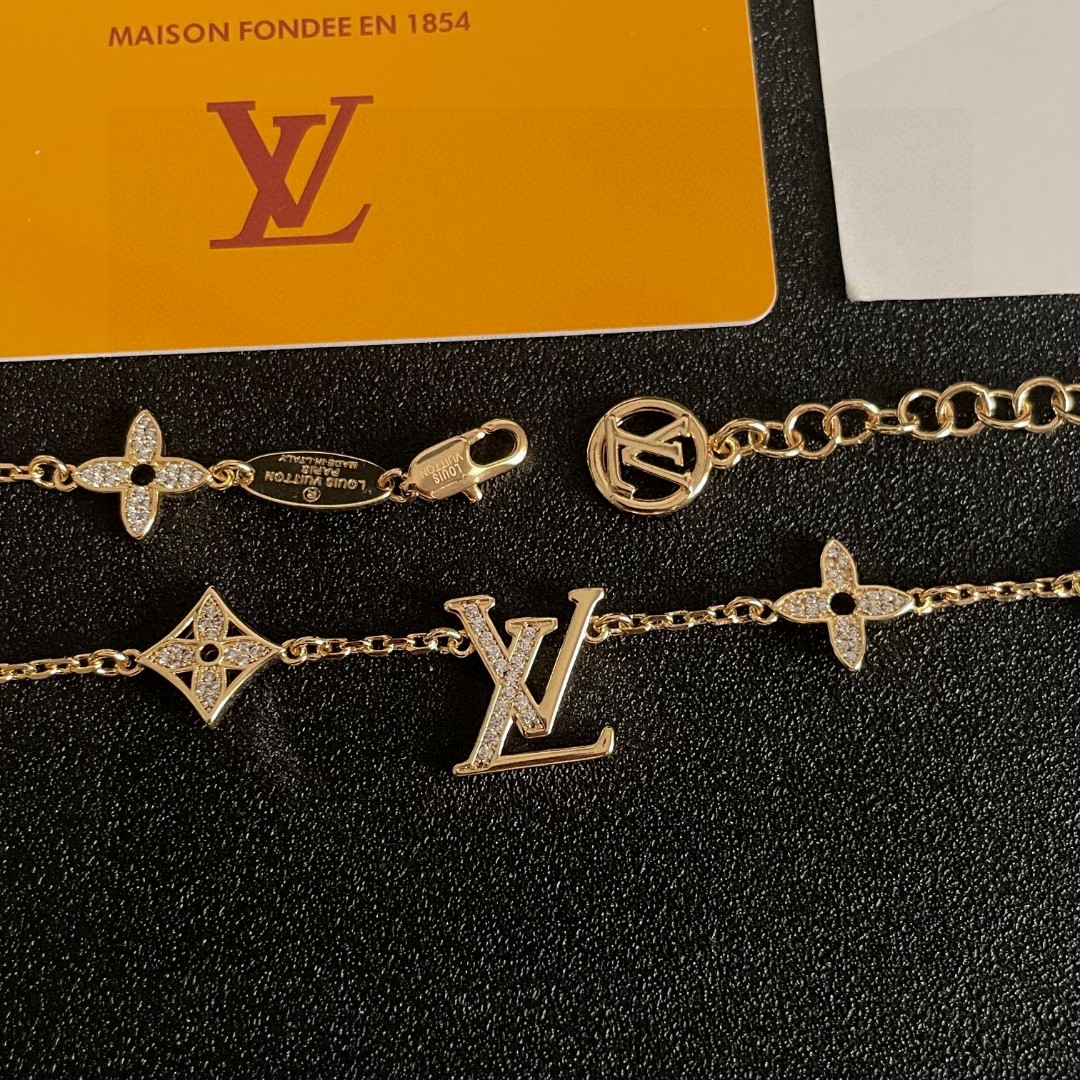 LV Necklace