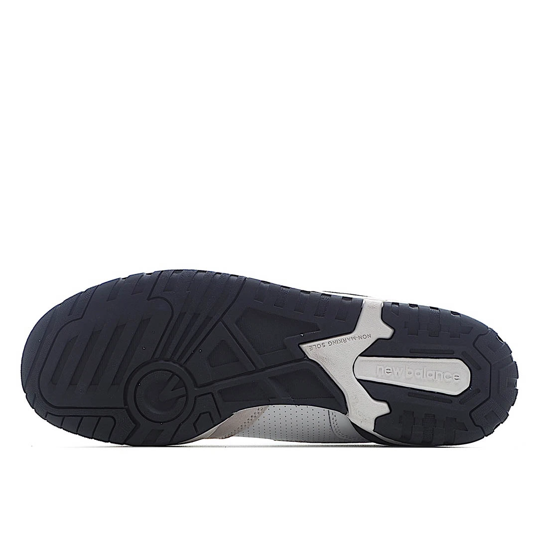 New Balance Low Top Casual Basketball Shoes