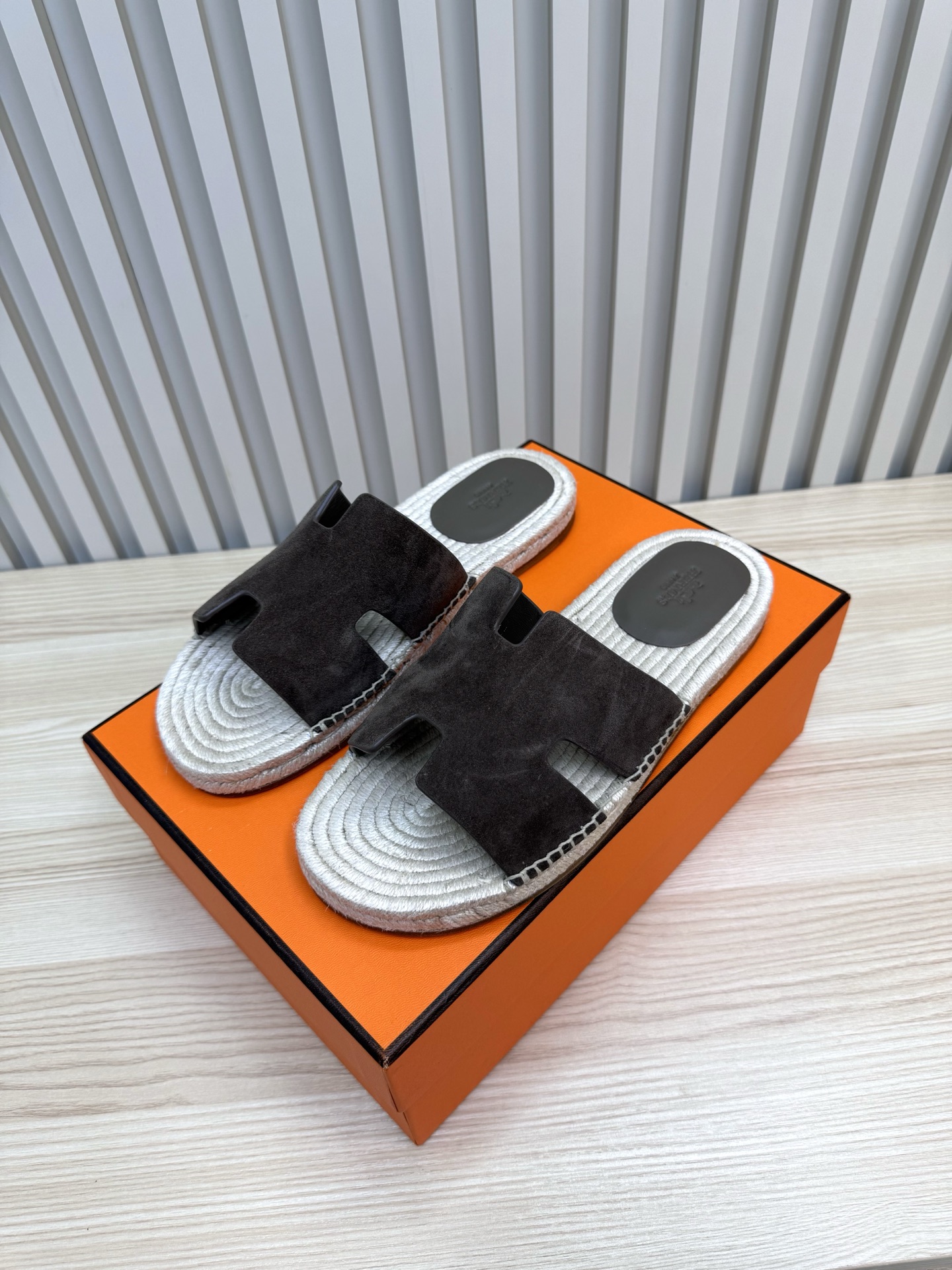 Hermes Slippers