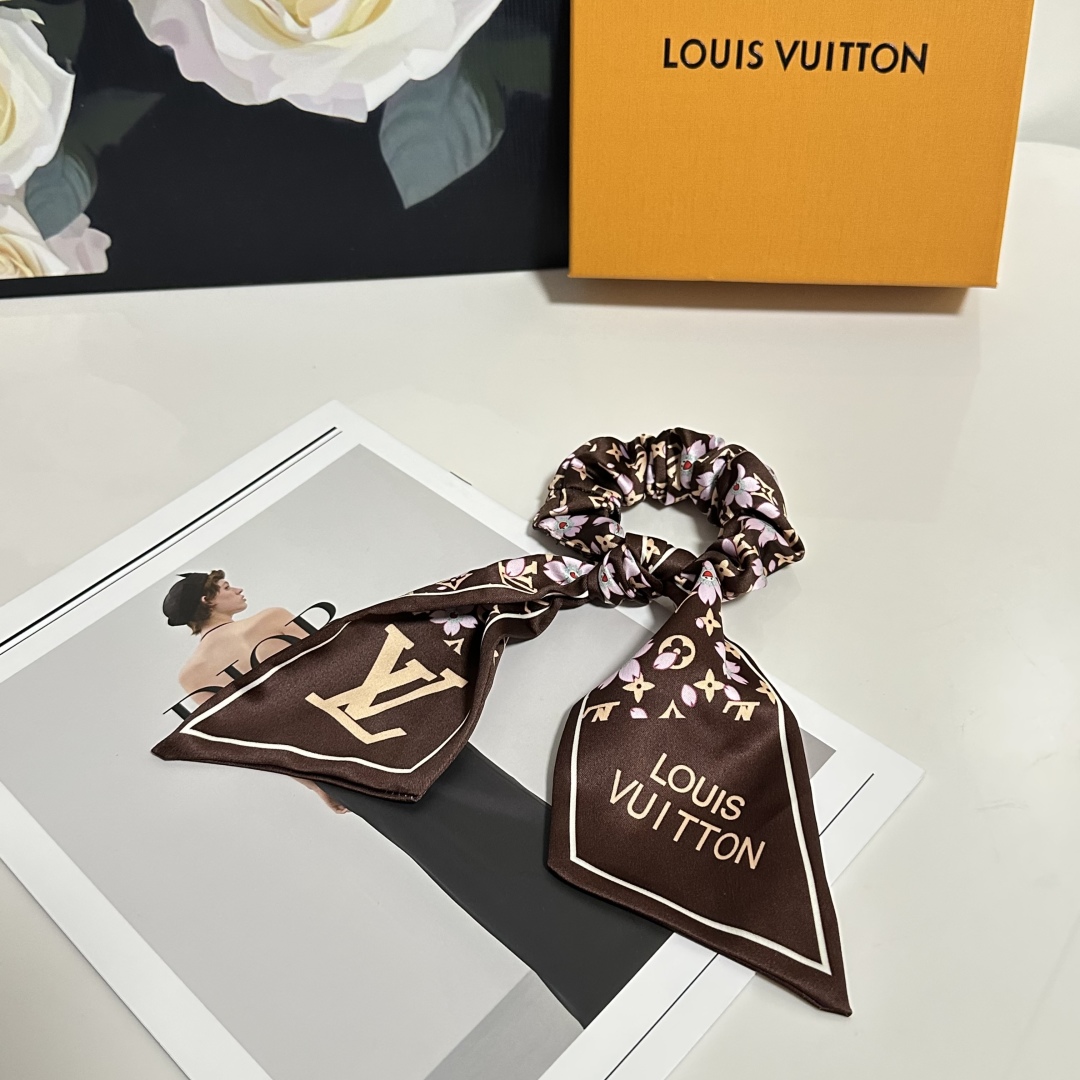 Louis Vuitton hair loop