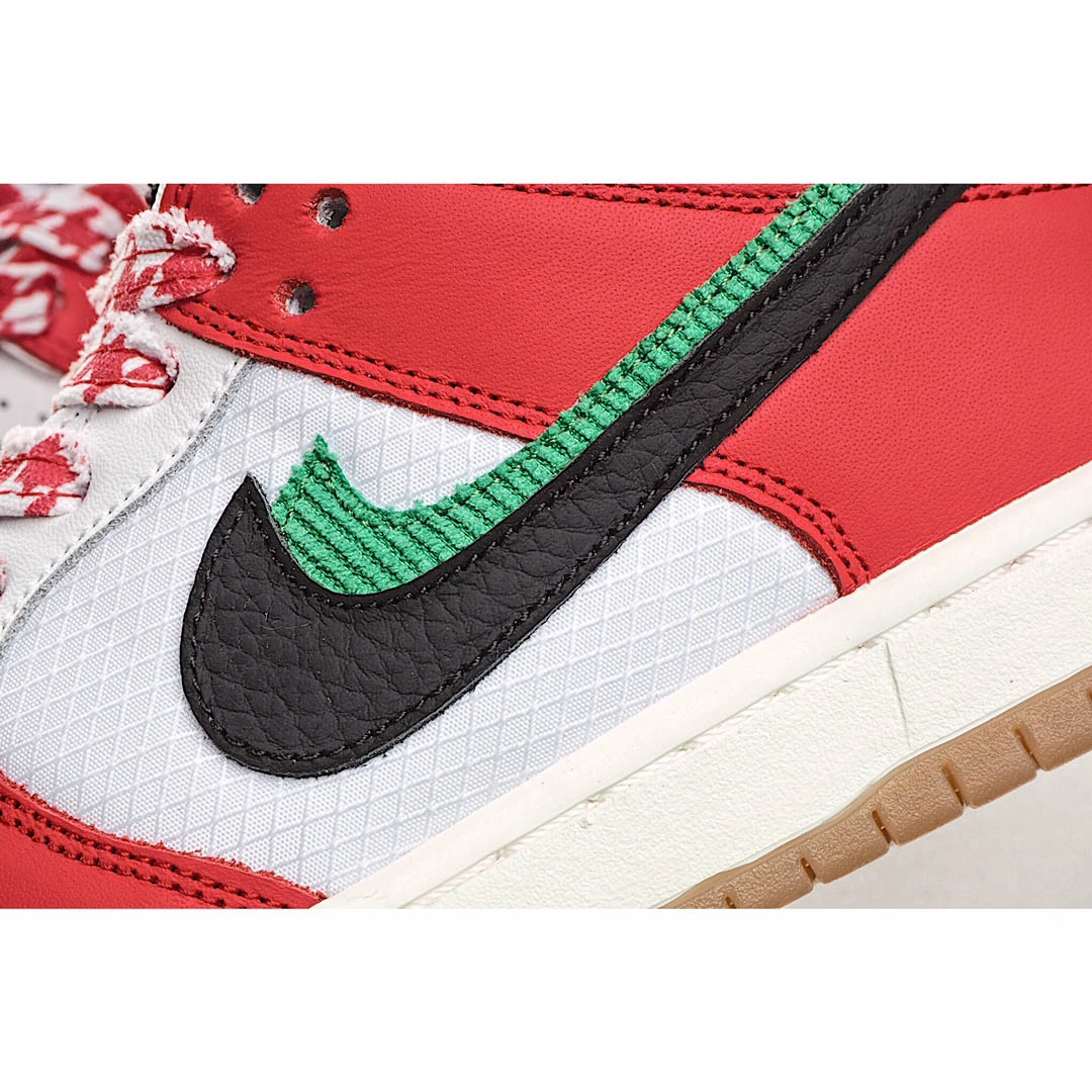 Nike Frame Skate x SB Dunk Low  &ldquo;Habibi&rdquo;