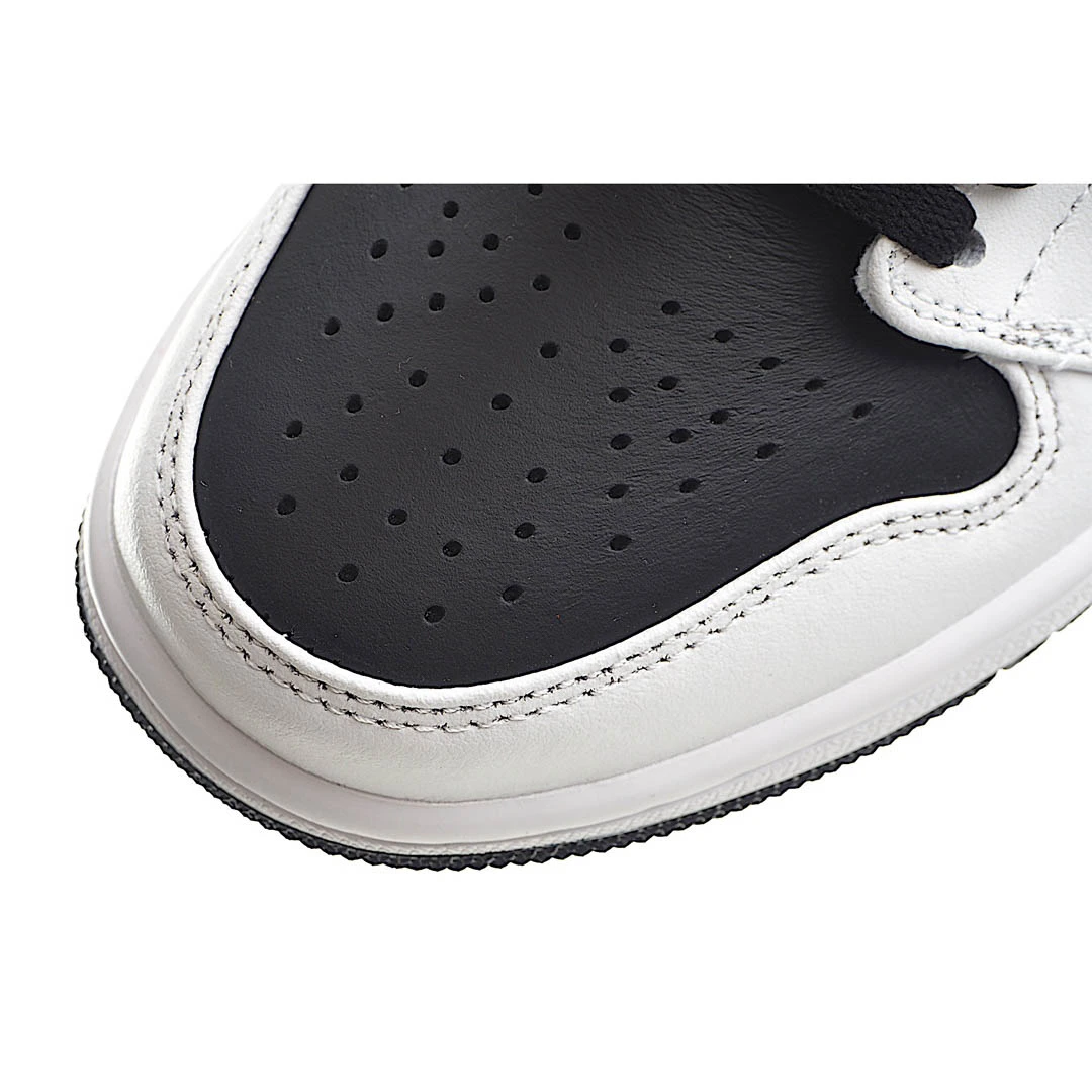 Air Jordan 1 Mid GS 'White Gold'