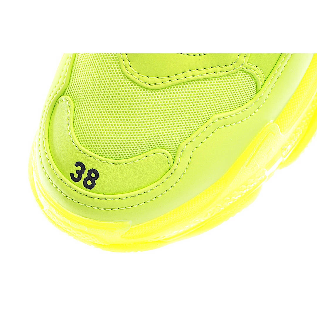 Balenciaga Triple S dad shoes running shoes