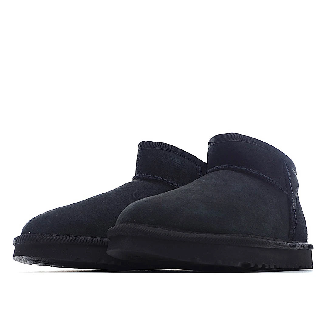 UGG Classic Mini series snow boots
