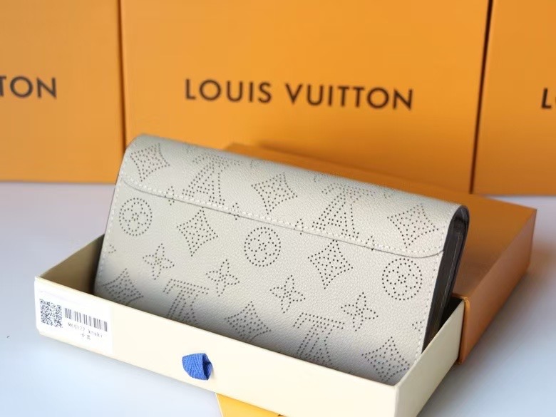 LV Iris