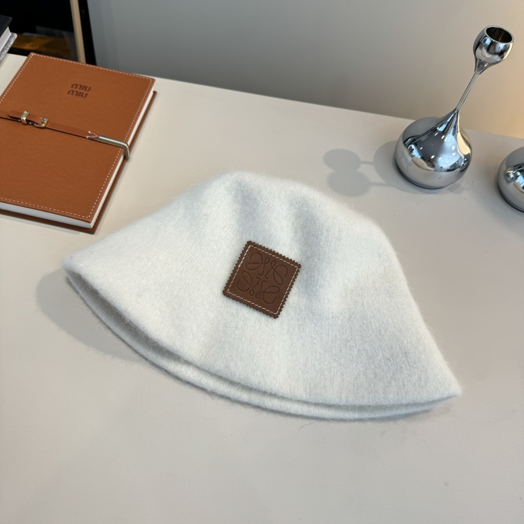 Loewe Bucket Hat