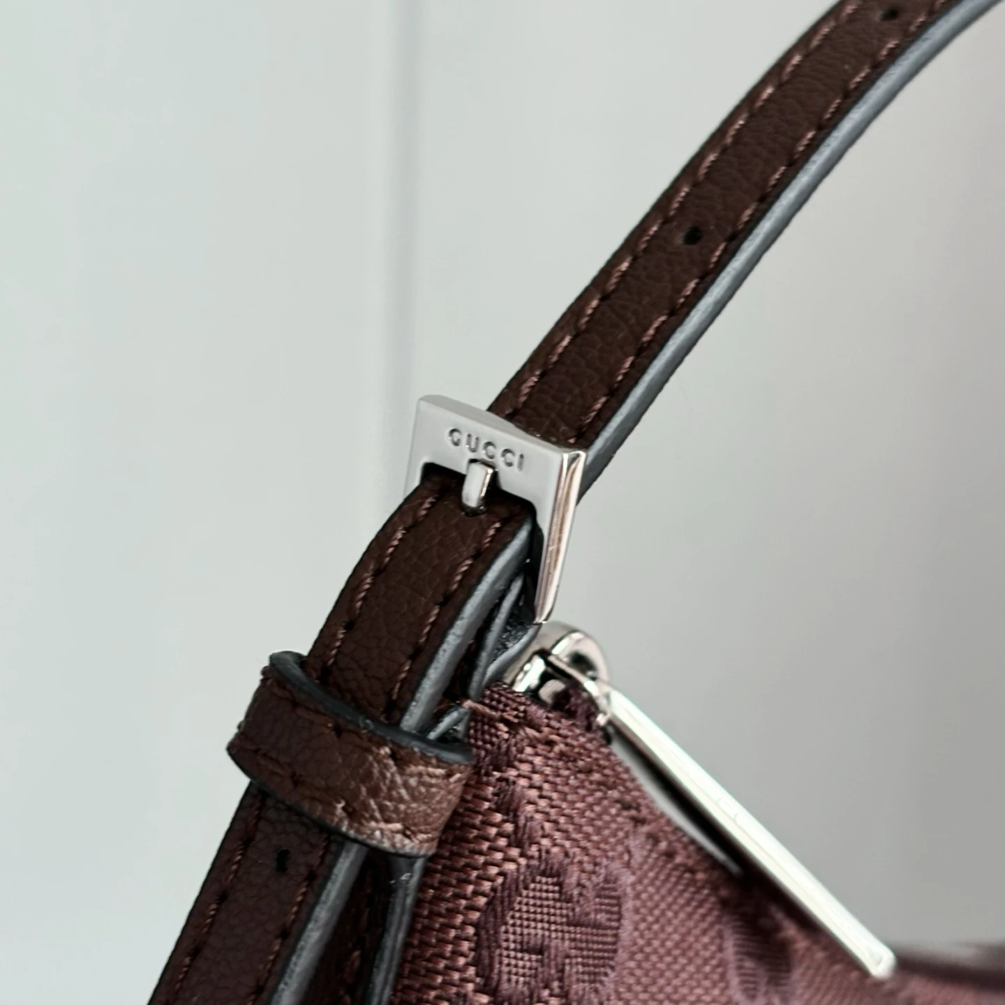 Lady Lunetta Shoulder Bag