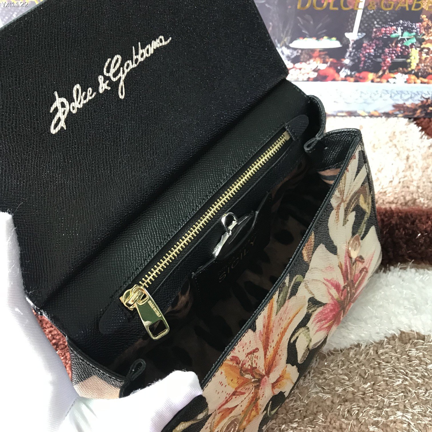 Dolce & Gabbana Sicily Handle Bag