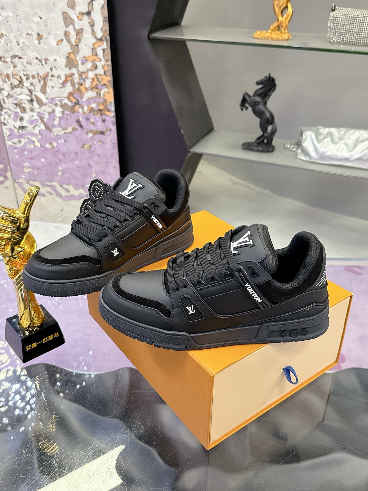 Louis Vuitton Trainer shoe