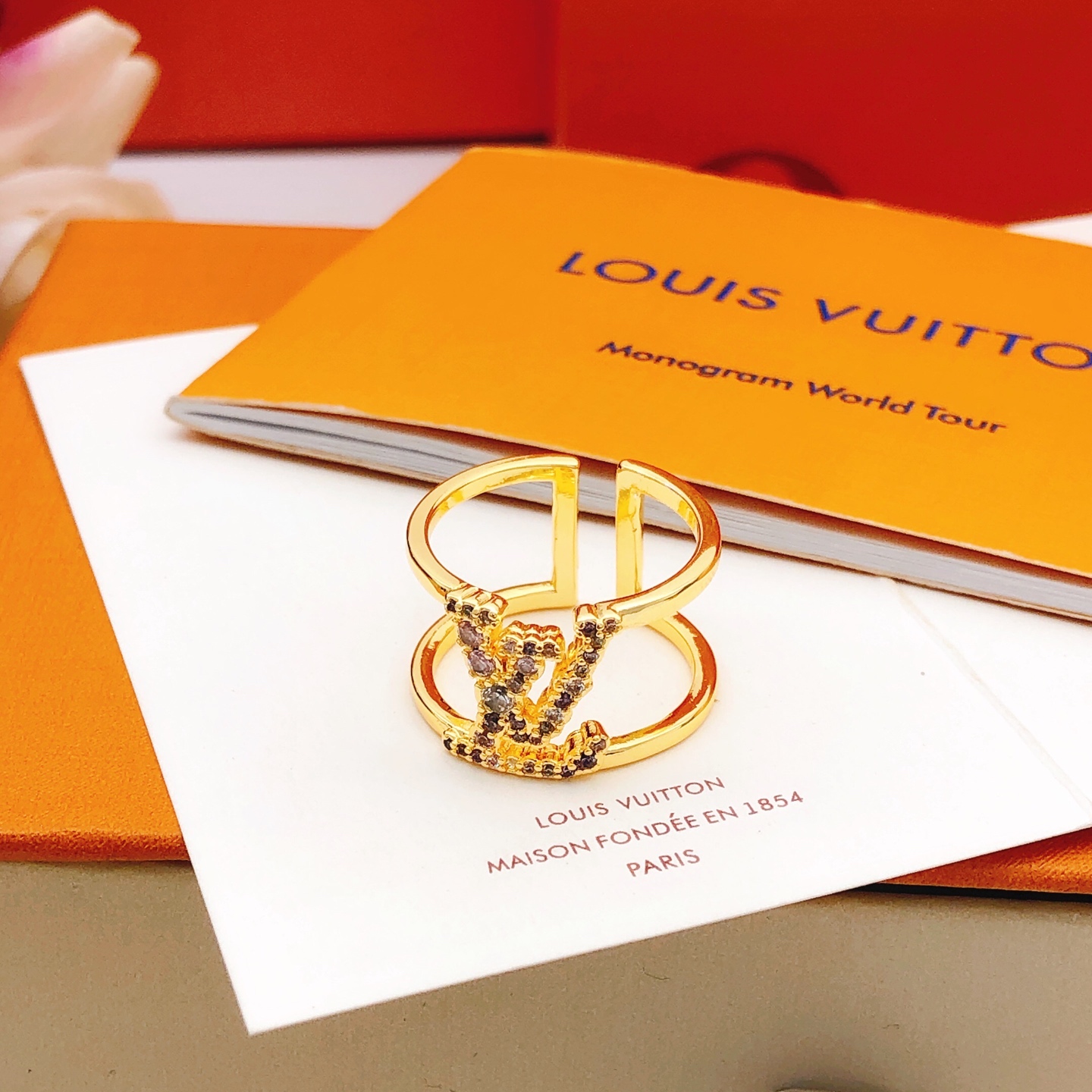 LV Rings